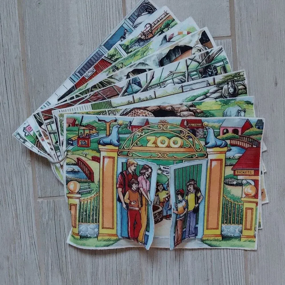 Fold-Out Felt Fabric Book - A Visit To The Zoo